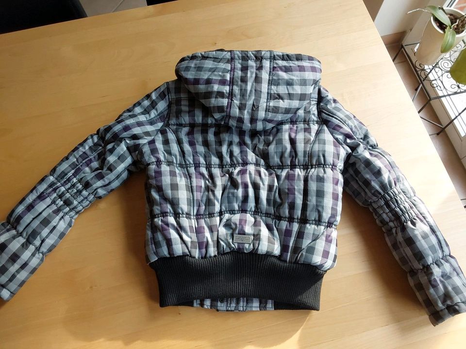 Winterjacke Gr S / 140 Tom Tailor - wie NEU in Rodenberg