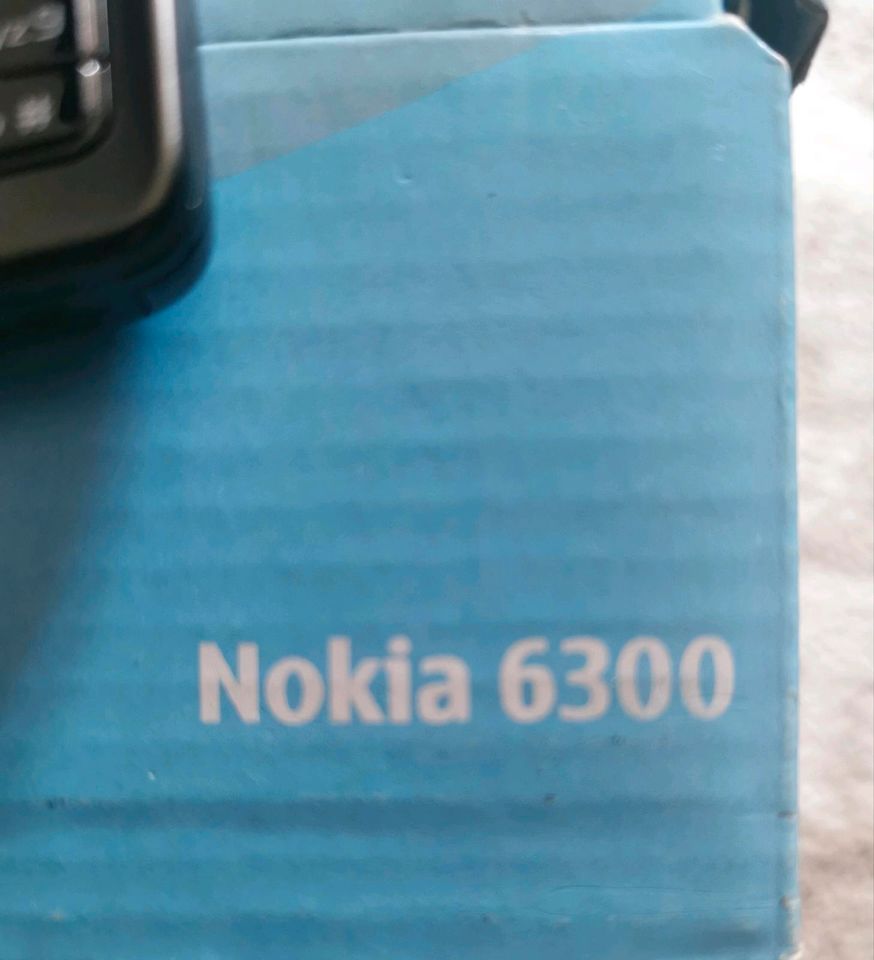 Original VW Bluetooth plus Nokia 6300 gebraucht. in Weitnau