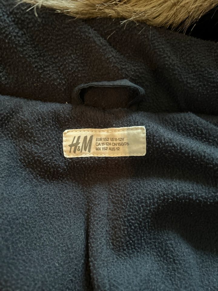 Winterjacke Gr. 152 H&M wie neu in Dresden