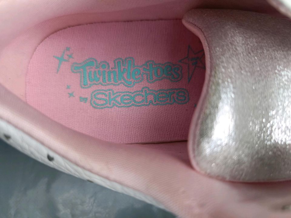 Skechers Twinkle toes Gr. 32 in Nürnberg (Mittelfr)