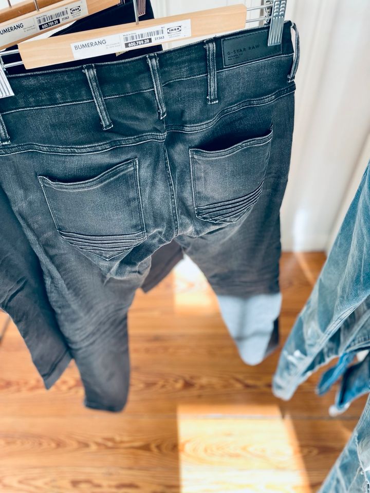 Bekleidungspaket 7 x Jeans Hosen Damen Skinny Zara XS/S in Schwerin