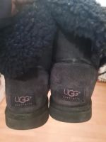 UGG Boots Winterschuhe Bailey Button II chwarz Gr. 37 Baden-Württemberg - Müllheim Vorschau