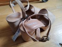 Sommer Schuhe Sandalen hohe Schuhe mit Absatz Neu Berlin - Karlshorst Vorschau