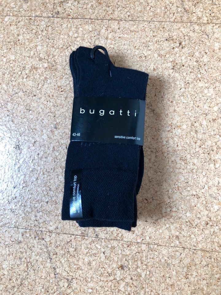 bugatti Socken 3 Paar Gr. 43 44 45 46 | dunkel Blau in Halle