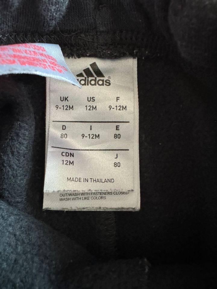 Adidas Trainingsanzug Grösse 80 9-12 Monate in Nürnberg (Mittelfr)