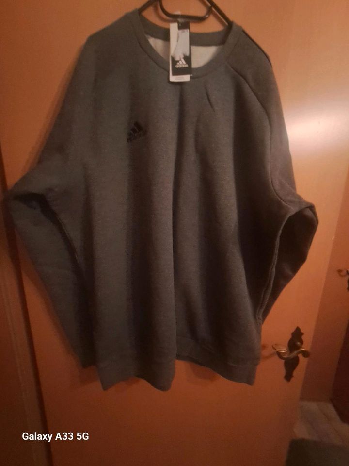 Adidas Damen sweatshirt in Forbach