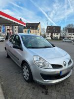 Renault Clio 1.2 neu Ölwechseln neu Zahnriemen Klimaanlage Essen - Essen-Stadtmitte Vorschau
