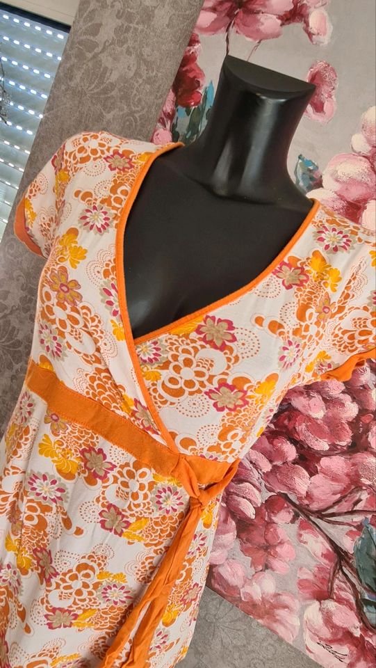 Shirt orange wie Esprit 40 42 A-Linie Blumen taliert in Hamburg