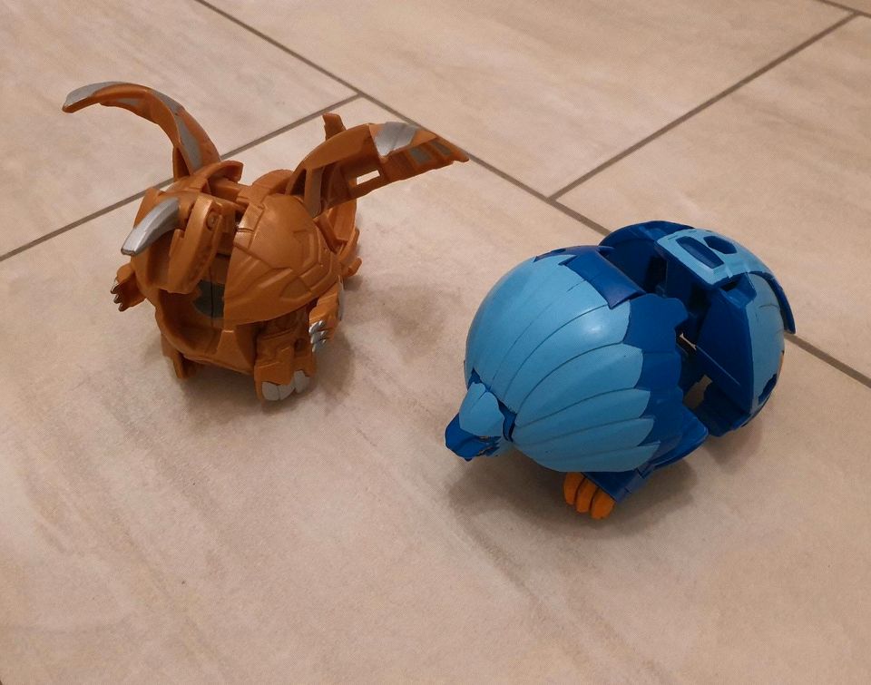 Bakugan, Jumbo, groß, 10 cm, Karten