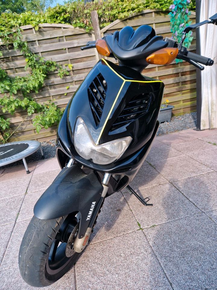 Yamaha aerox zu verkaufen für diese Woche 950 Euro in Oldenburg