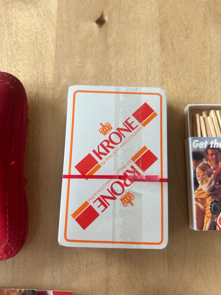 HB Zigaretten Sammlung Krone Marlboro Tasche Skat Feuerzeug Karte in Meckenbeuren