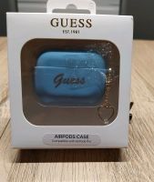 NEU! GUESS Silikonhülle Abdeckung Airpods Case blau mit Anhänger Hessen - Weiterstadt Vorschau