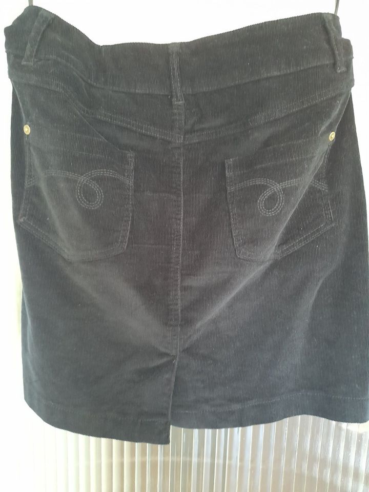 schwarzer Jeans-Cordrock, "bpc", Gr. 40 in Garbsen