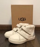 UGG Sneaker Gr 26 weiß Leder NEU! Niedersachsen - Wardenburg Vorschau