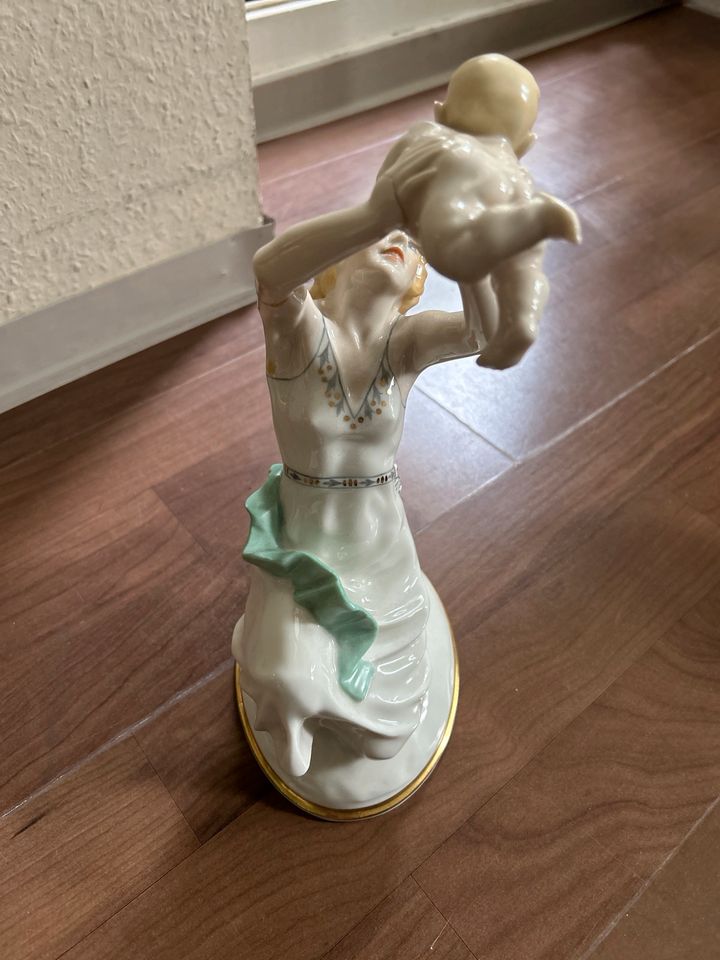 Hutschenreuther Porzellanfigur Mutter und Kind in Essen