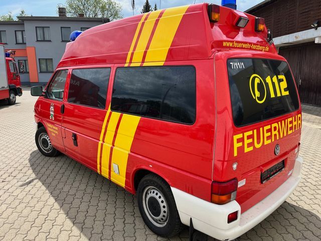 Volkswagen T4 2.5 TDI lang Klima v+h , ZV, Büro, Camper in Plauen