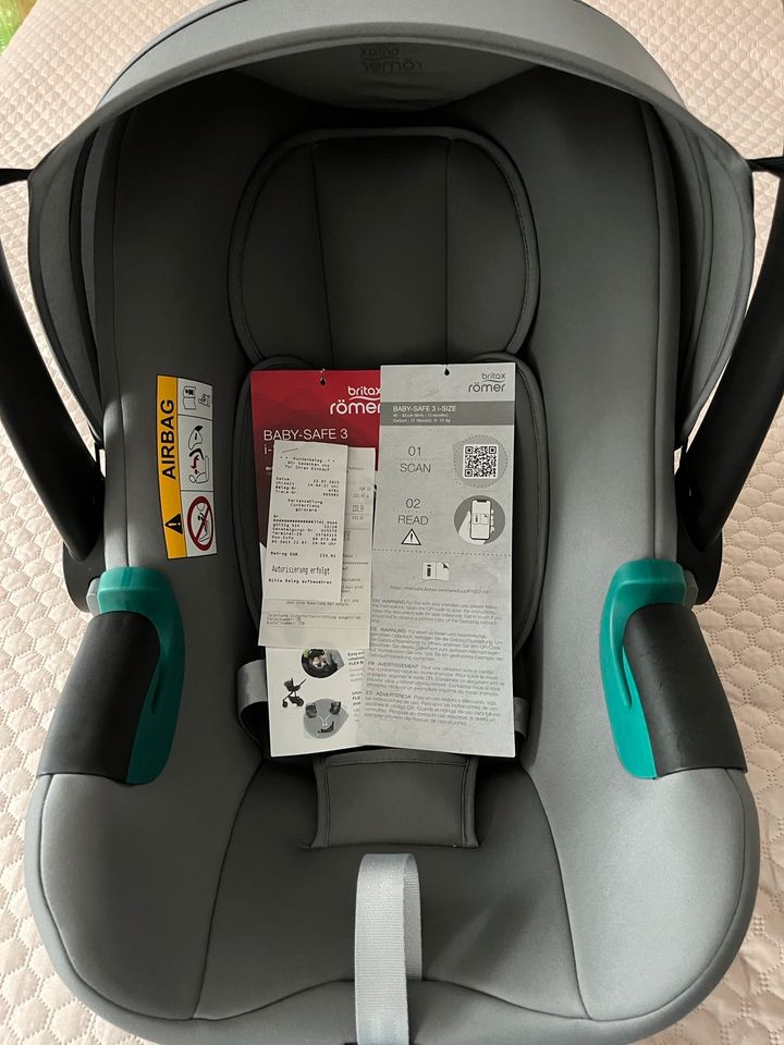 Babyschale ”  Britax Römer „ wie NEU mit Garantie!! in Rosenheim