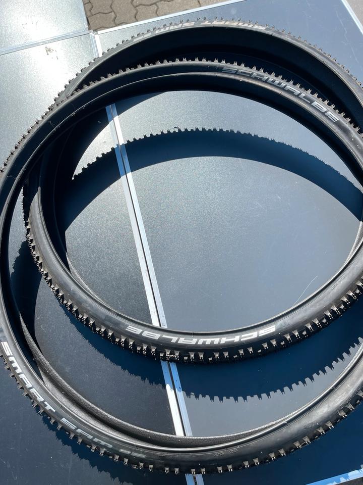 2 Schwalbe Reifen Fahrraddecke Fahrradmantel  47-622 28x175 Neu in Northeim