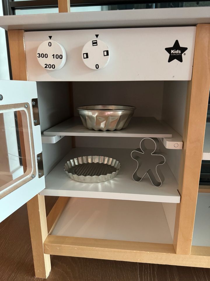 Kids Concept Küche mit Kühlschrank und Zubehör in Bochum