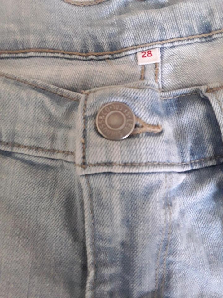 Levi's Jeans shorts, Gr. 28, five- pocket, Hot Pants in Templin