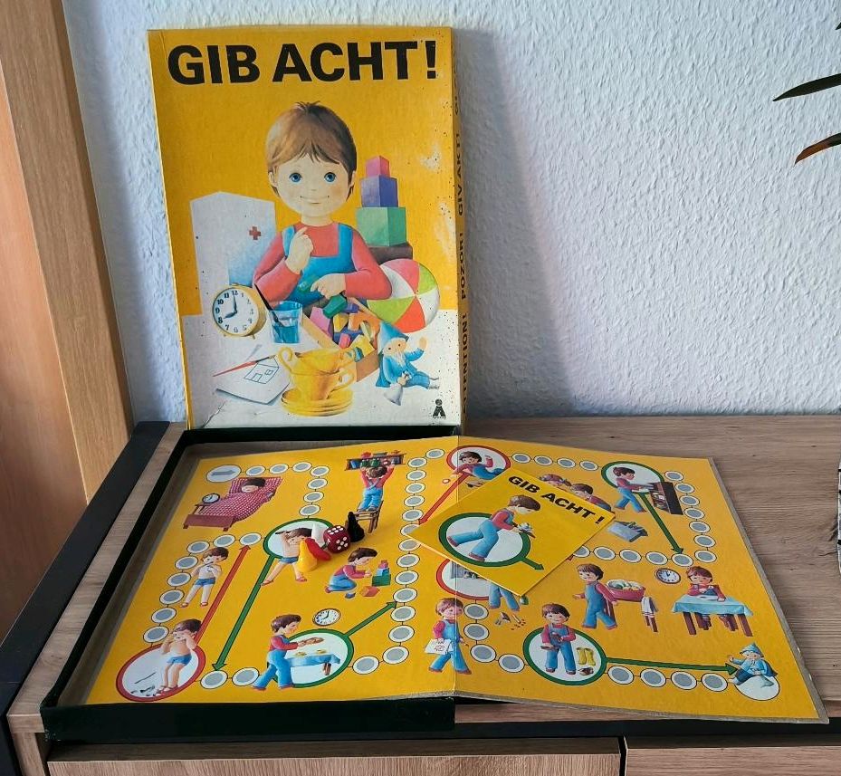 DDR Spiel Brettspiel GIB ACHT in Chemnitz