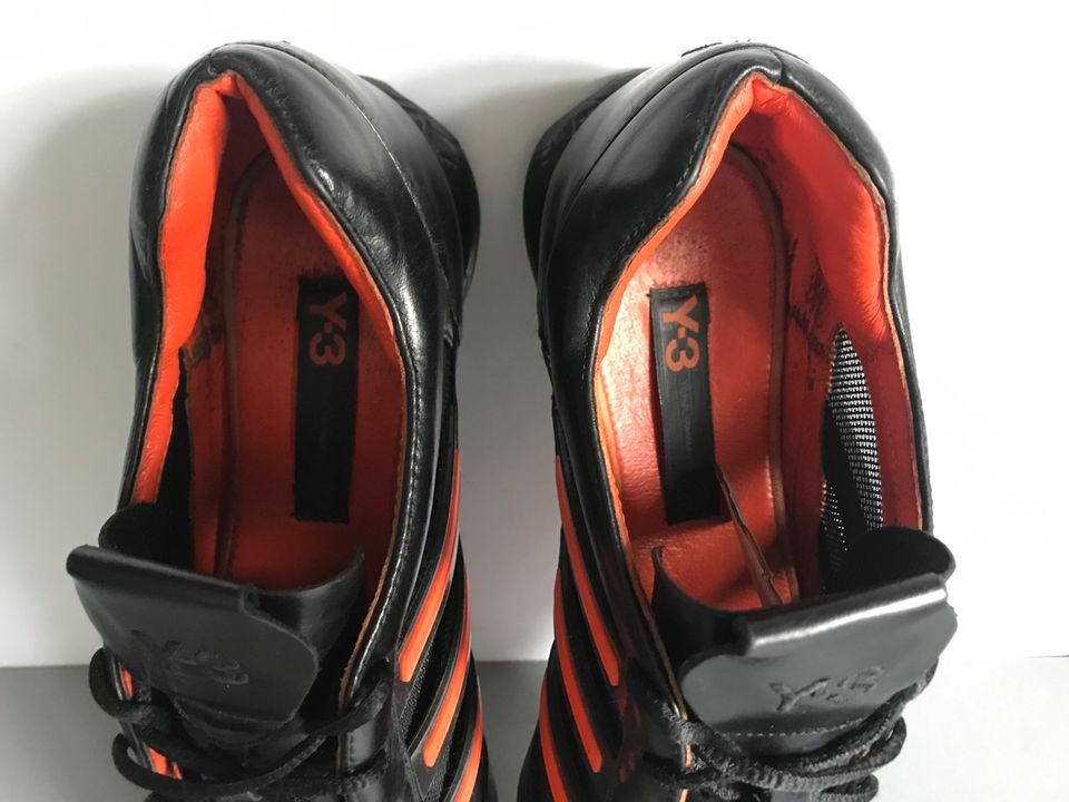 rar Adidas 44 2/3 43/43,5 Yohji Yamamoto Y-3 Track & Field orange in Bad Schwartau