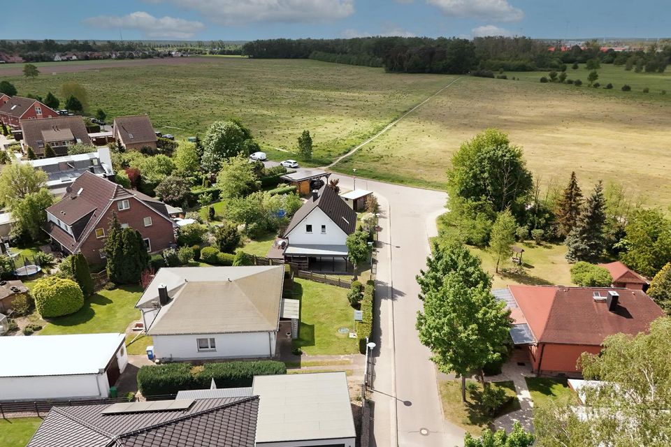 NEU - Wohnen auf einer Ebene auf großem Grundstück in Großbeeren