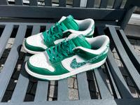 Nike Dunk Low Paisley Gr. 45 grün Nordrhein-Westfalen - Mönchengladbach Vorschau