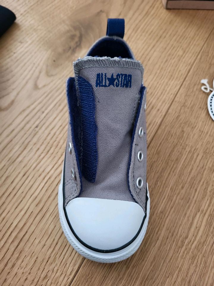 NEUE coole Converse Sneaker mit Klett Gr. 26 Sandale Schuhe in Großostheim