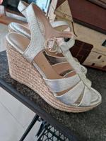 neue Schuhe von Unisa  Echtleder  Gr.41 NP 110€ Bayern - Illertissen Vorschau