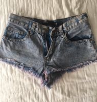 Lila Jeansshorts von Urban Outfitters Gr. 26 Wandsbek - Hamburg Poppenbüttel Vorschau