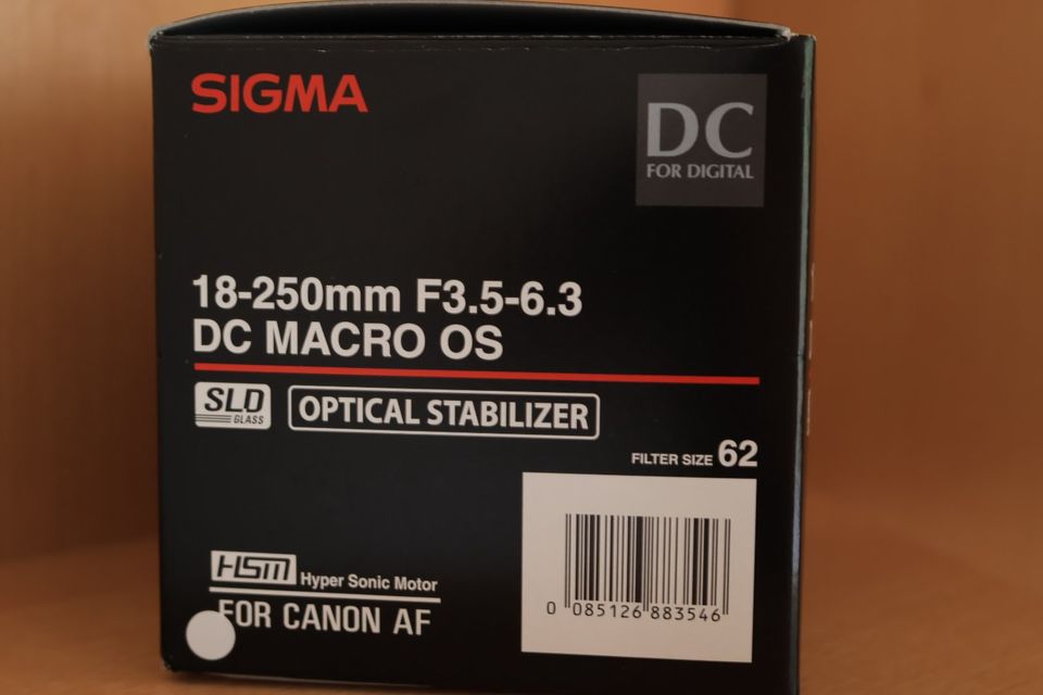 SIGMA Objektiv für CANON 18-250mm f/3,5-6,3 DC MACRO OS + Streuli in Kottenheim