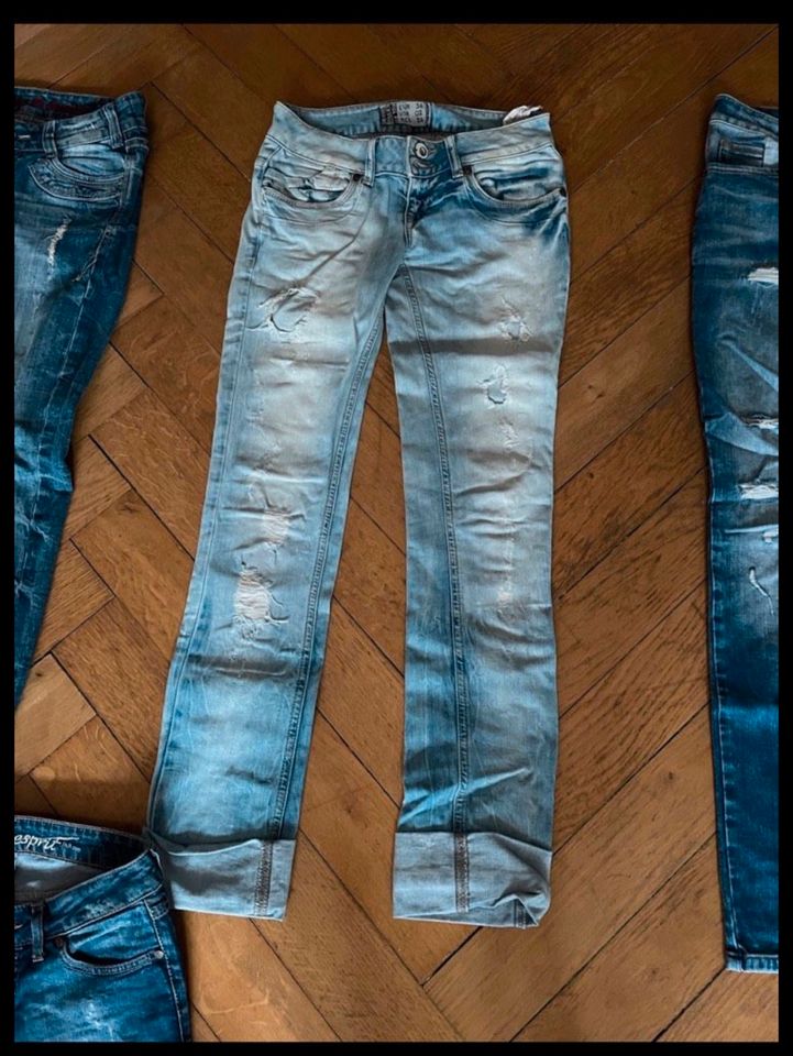 Jeans Paket 4 Stück: Hallhuber, Edc, Zara, Review in Hamburg