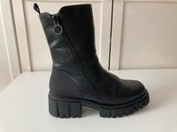 Stiefel Marco Tozzi 37 schwarz Blockabsatz Schuhe Boots Thüringen - Meiningen Vorschau