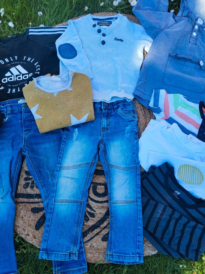 Bekleidungspaket Gr. 98 104 Junge 10 Teile Jeans Jacke Pullover in Temnitztal