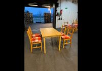 Tisch und 4 Stühle Mit Polster Nordrhein-Westfalen - Blomberg Vorschau