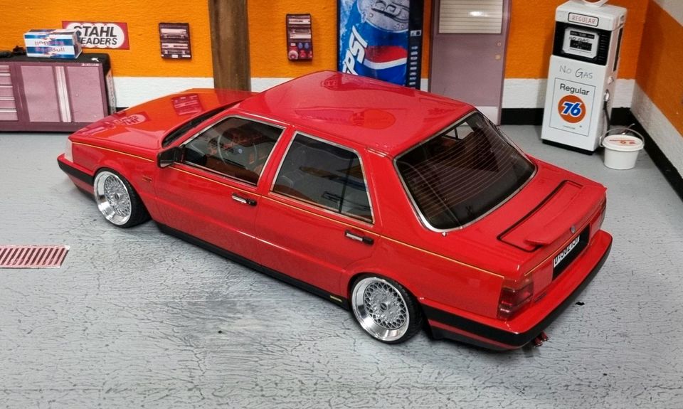 1/18 Lancia Thema 8.32 Ferrari Tuning Laudoracing in Rheinfelden (Baden)