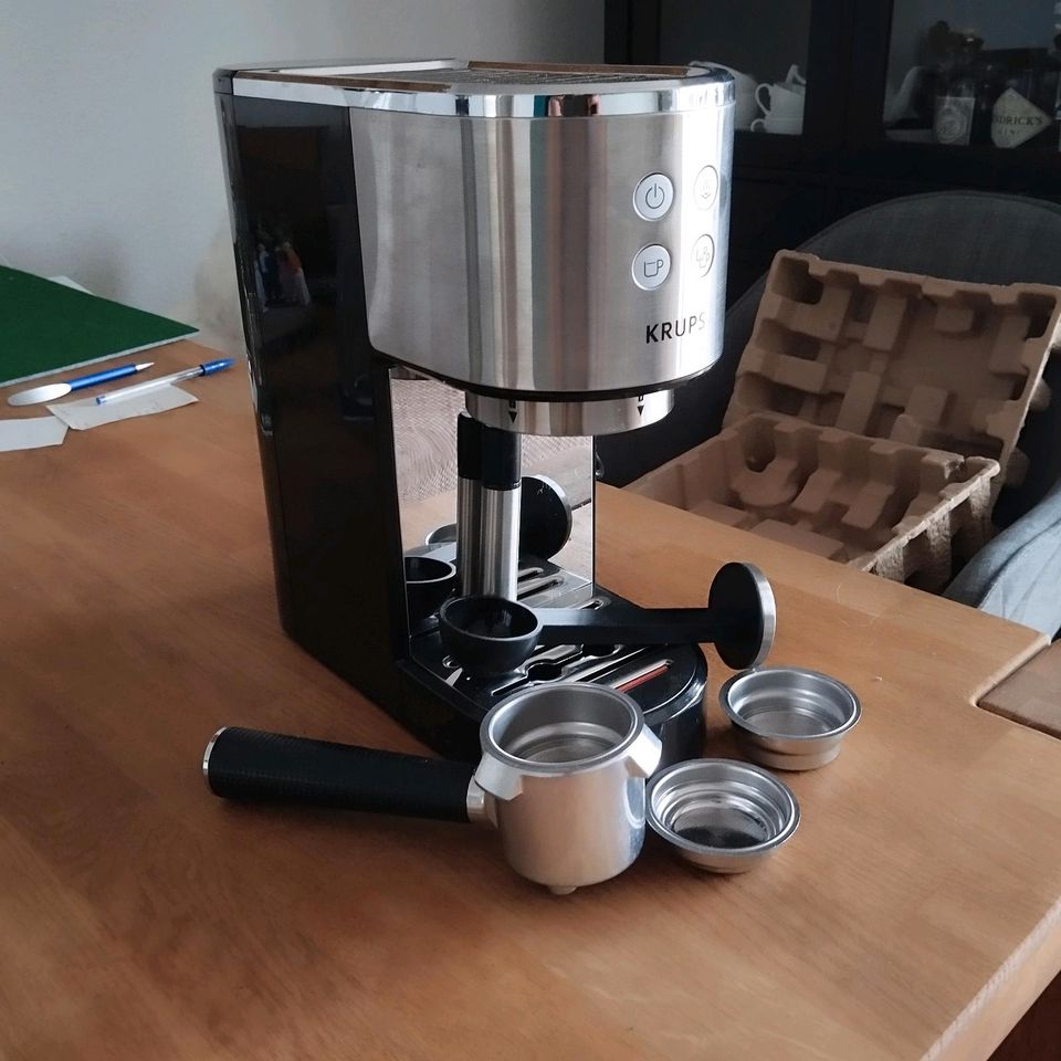 Espressomaschine Krups virtuoso in Espenau