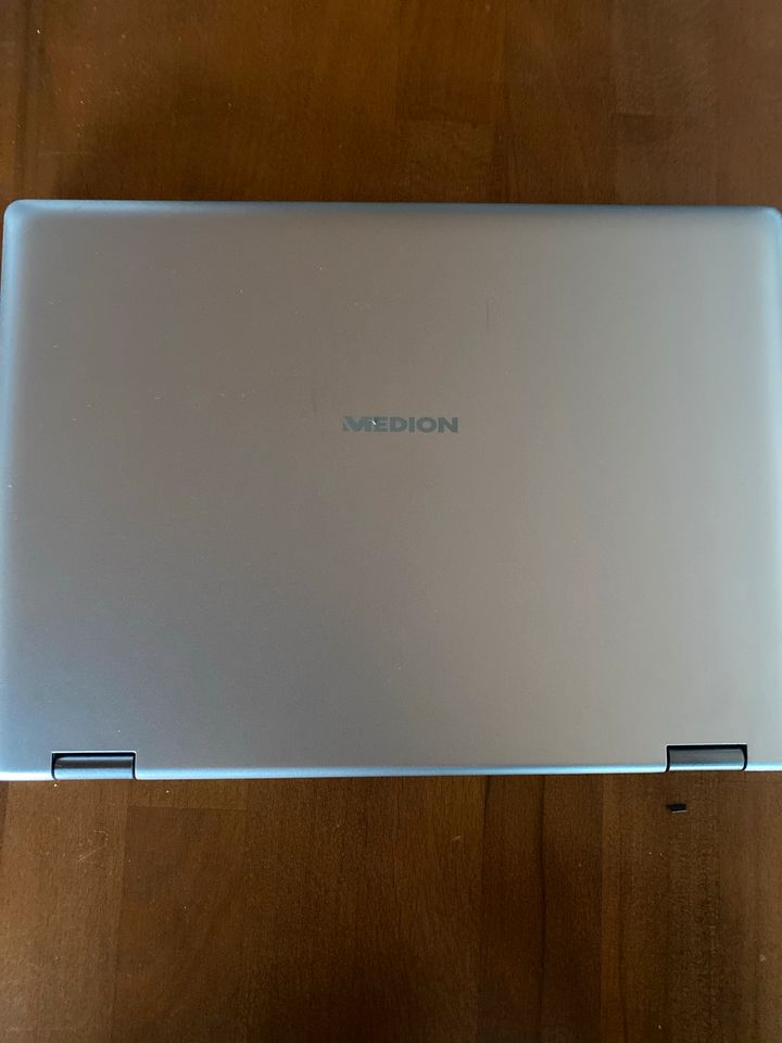 Notebook Medion Akoya  11,6“zoll/29,5cm E228T  360*cr. in Nürtingen