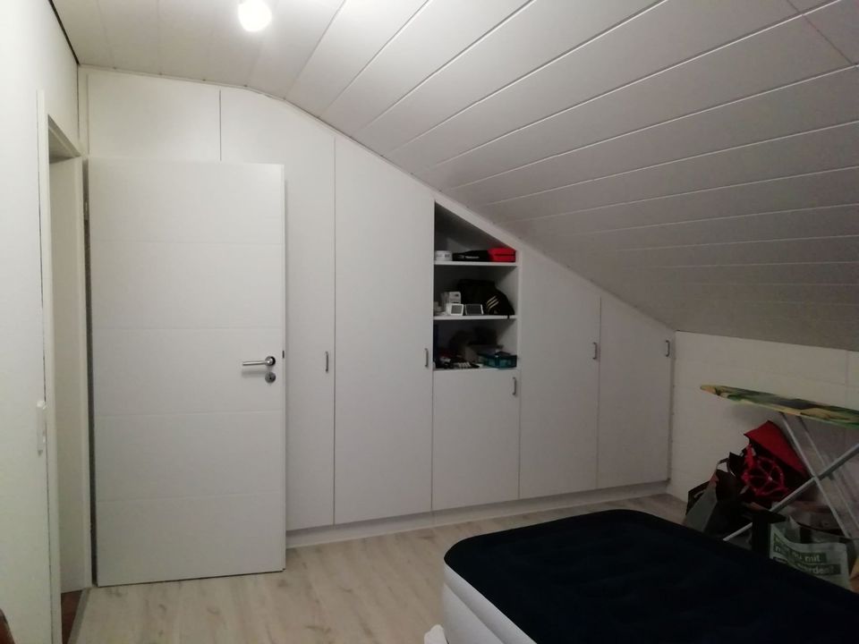 Gemütlich gepflegte Dachgeschosswohnung mit Einbauküche und Dachterrasse in Rheinfelden (Baden)