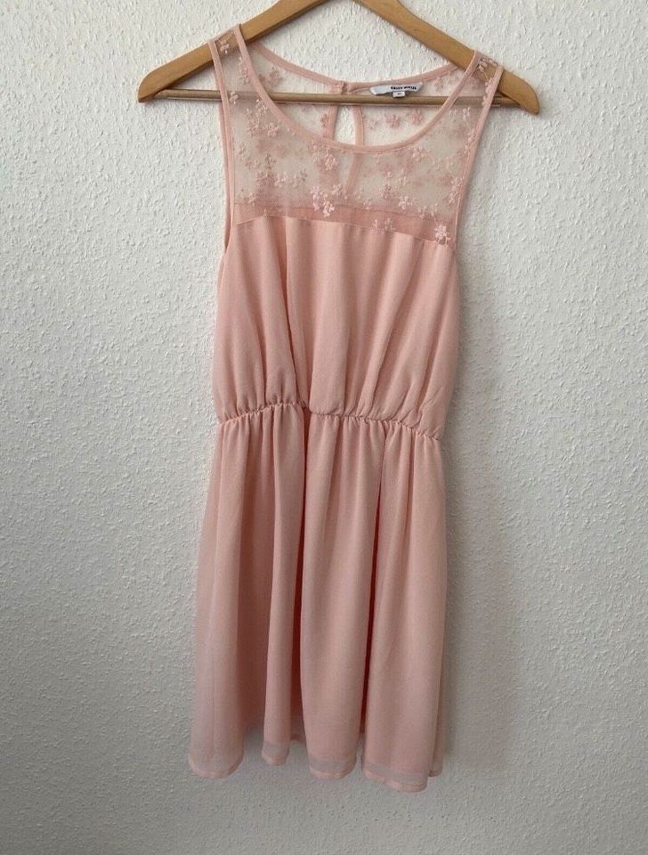 Kurzes Kleid rose, Größe 36, top Zustand in Stolberg (Rhld)