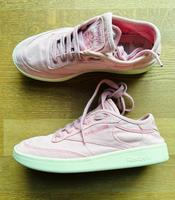 Wie neu! Reebok Sneaker, Sportschuhe, Canvas, Gr. 37,5 Bayern - Lochhausen Vorschau