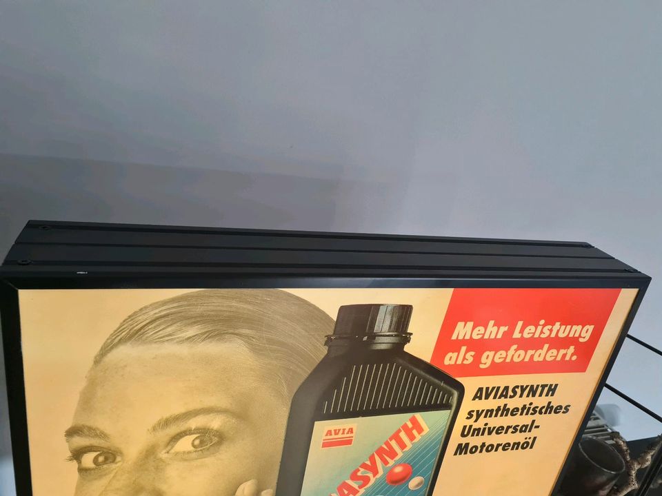 Vintage, Leuchtreklame,Werbung, Schild, Reklame in Elsdorf