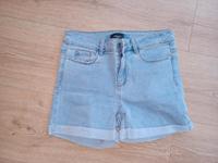 Vero Moda kurze Jeans Hose/ Hotpants in Gr. S Nordrhein-Westfalen - Beckum Vorschau