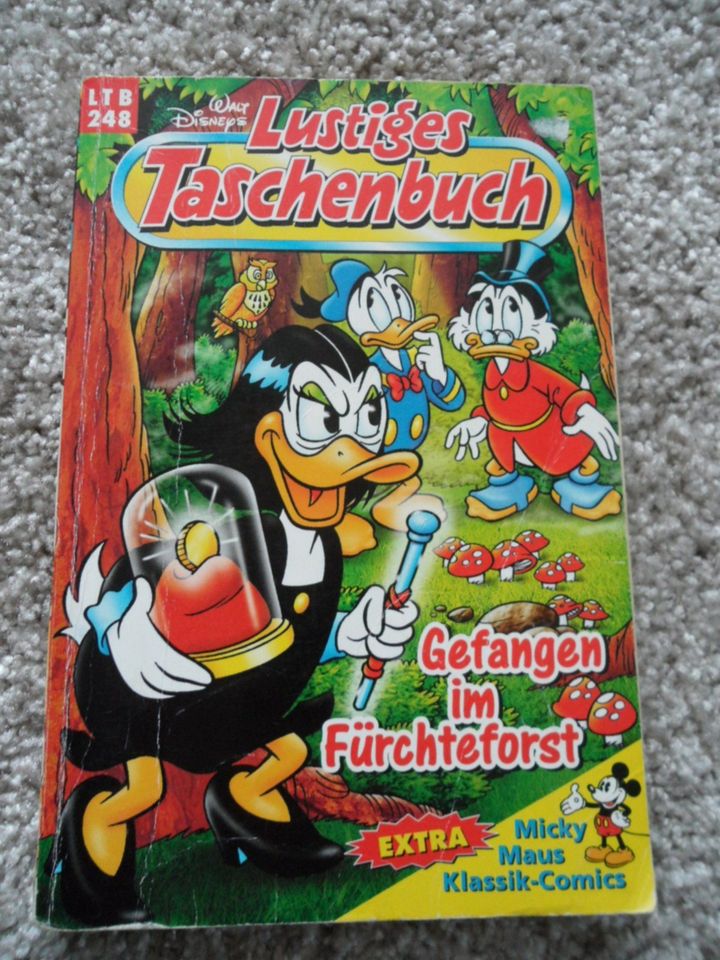 Micky Maus Donald Duck lustige Taschenbücher Comics in Berlin