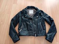 Kunstlederjacke Gr. 134/140 Nordrhein-Westfalen - Wilnsdorf Vorschau