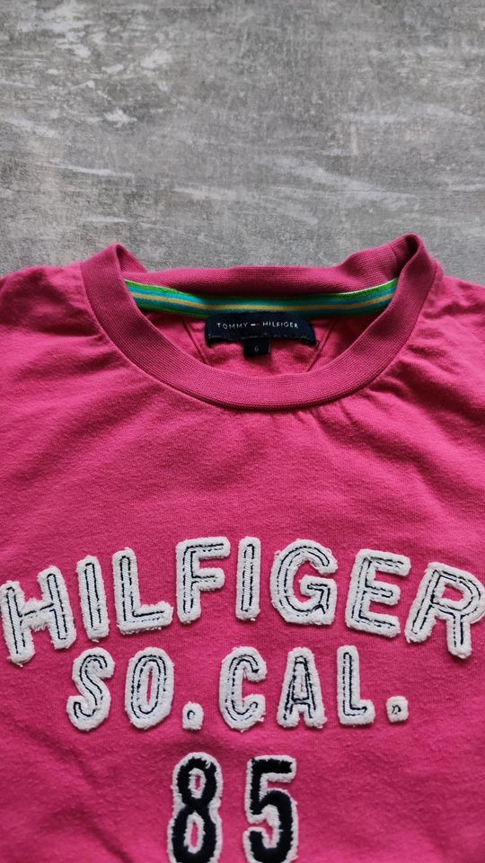 Tommy Hilfiger T-Shirt Pink Gr. 116 in Bönen