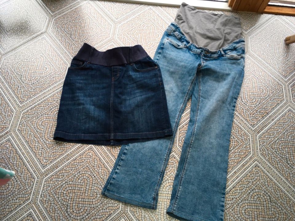 Jeans Umstandshose & Rock Gr. M/L Hose/Rock- neuwertig uvm… in Ebersbach bei Großenhain