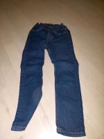 Jeans slim fit in Größe 134 Kr. München - Ismaning Vorschau