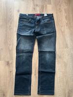 Herren Hose Hugo Boss Grösse 36/32 Nordrhein-Westfalen - Lünen Vorschau
